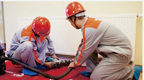 明装暖气片系统